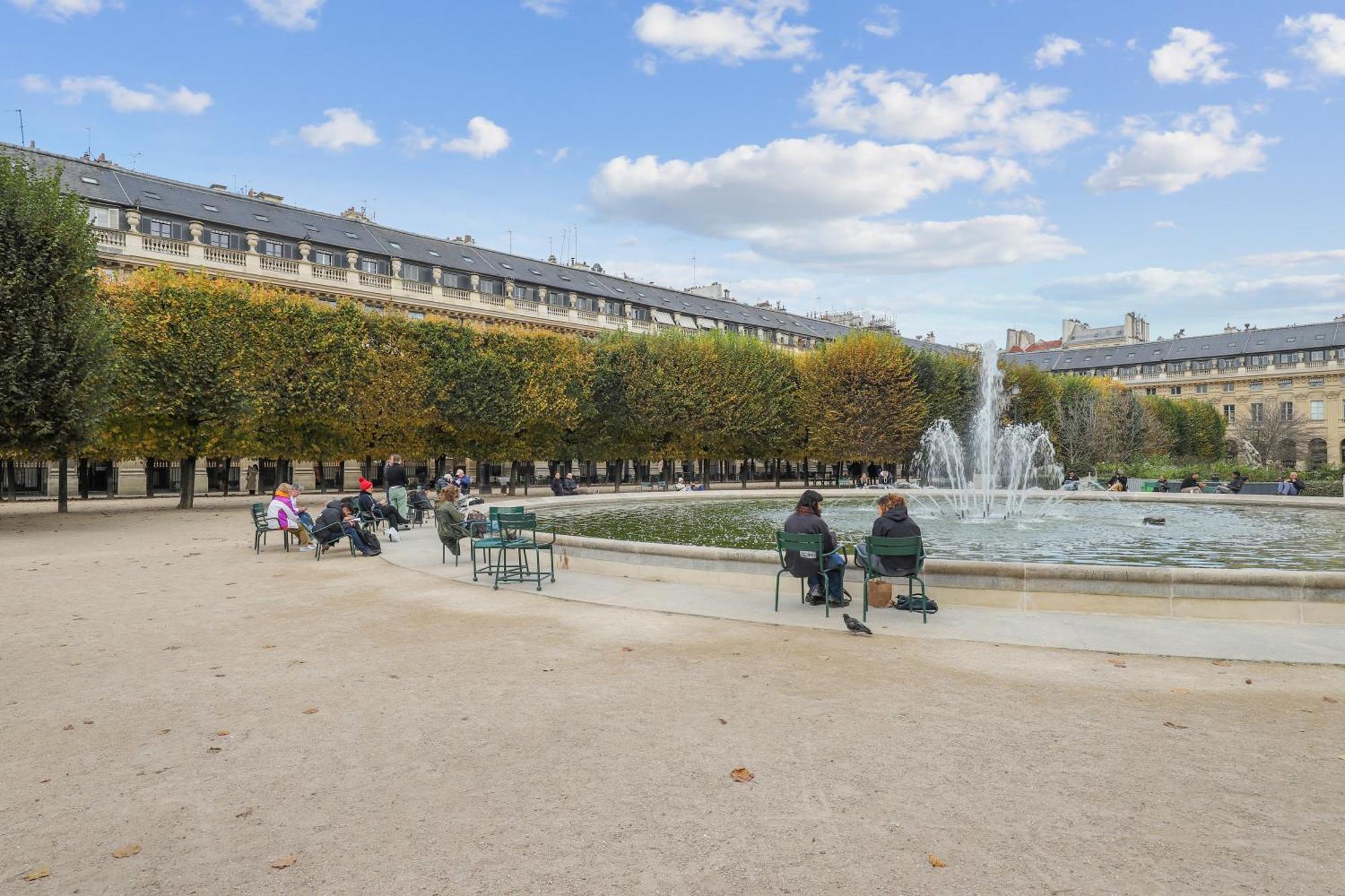 Lavie Maison Face Palais Royal パリ エクステリア 写真